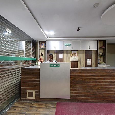 Collection O 38566 Mk Hotel And Lodge Gulbarga Exterior foto
